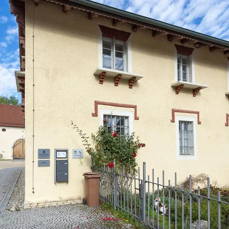 In With Terrace * Haunsheim