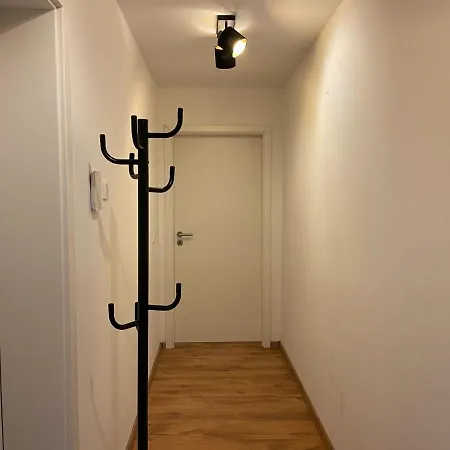 Moderne In Mit Terrasse